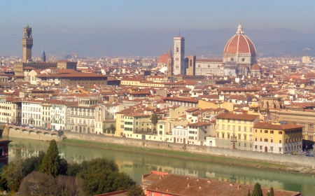 Widok na centrum Florencji z katedrą z Piazzale Michelangelo